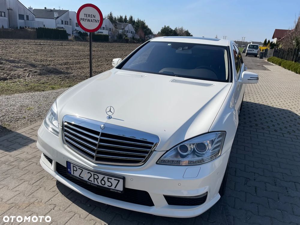 Mercedes-Benz S-Class 2011 photo 2