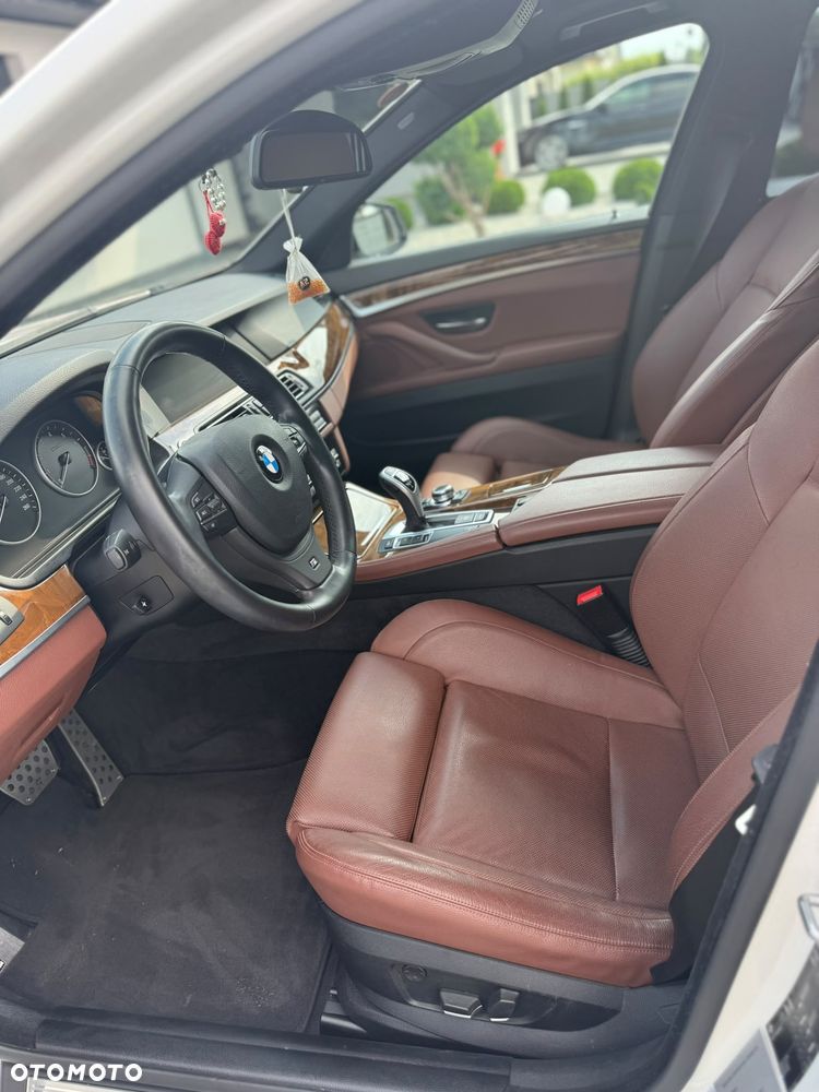 BMW Seria 5 - 36