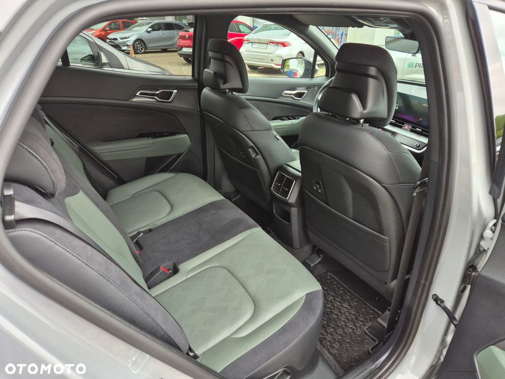 Kia Sportage 1.6 T-GDI HEV Anniversary 2WD - 17