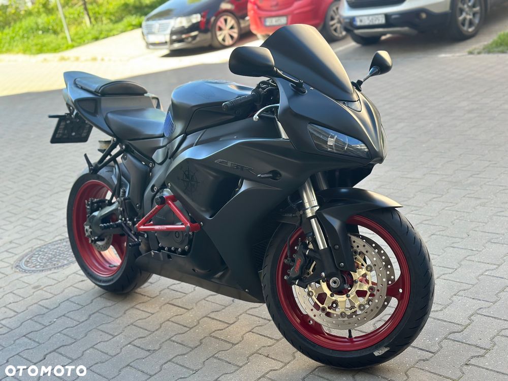 Honda CBR - 3
