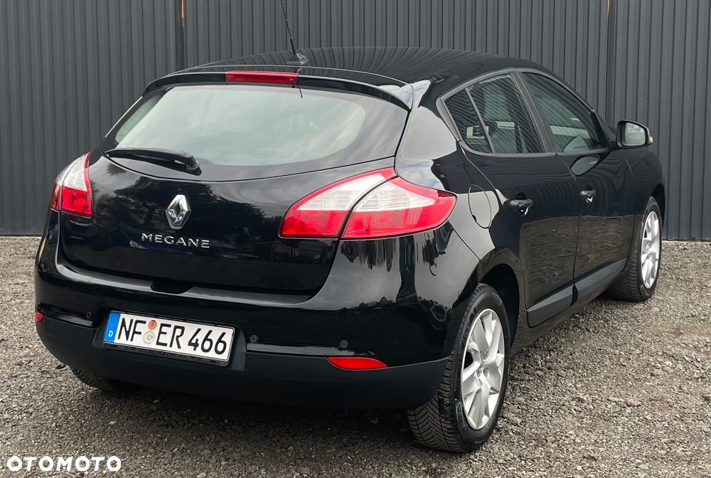 Renault Megane 1.6 16V 100 J'taime - 5