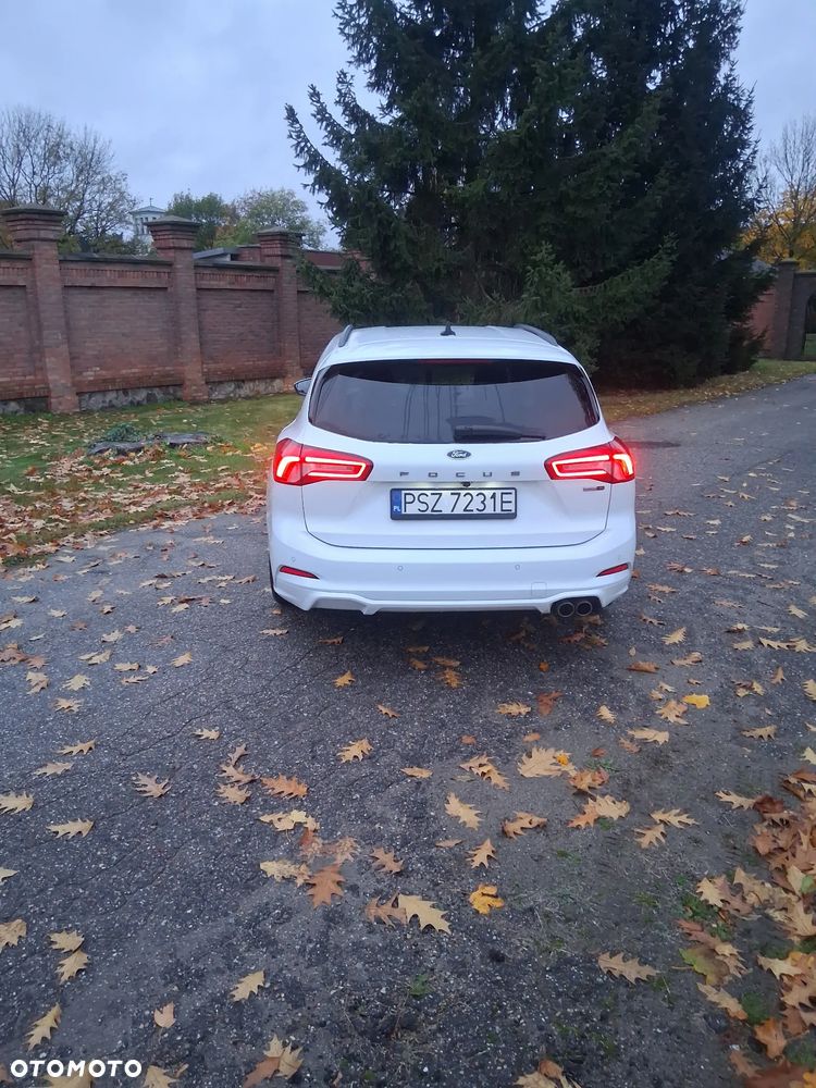 Ford Focus 2020 photo 5