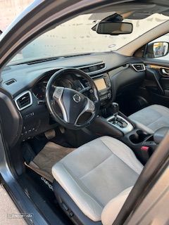 Nissan Qashqai 1.6 dCi Tekna Premium S Alcantara Xtronic - 5