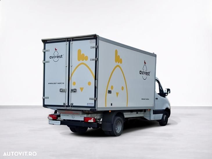 Mercedes-Benz SPRINTER - 7