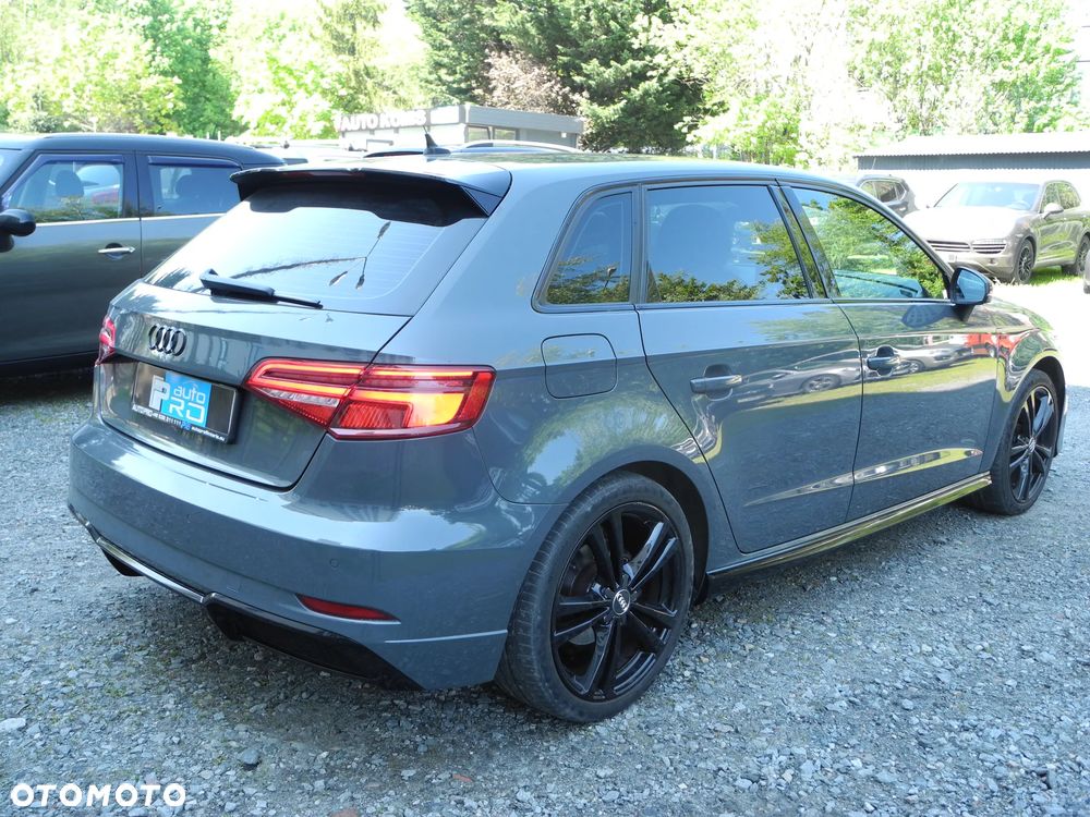 Audi A3 Sportback - 6