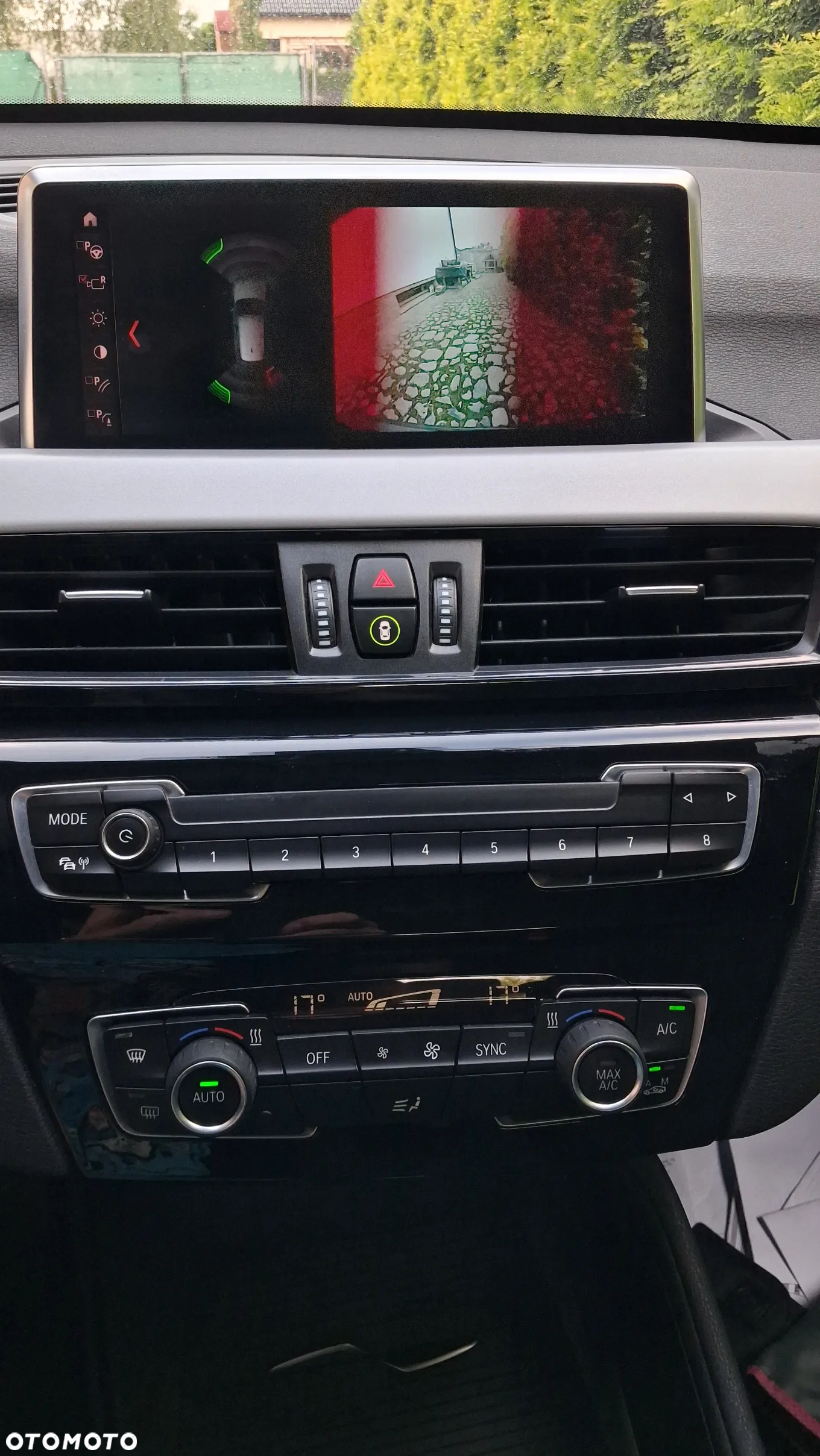 BMW X1 sDrive18i Business Edition - 34