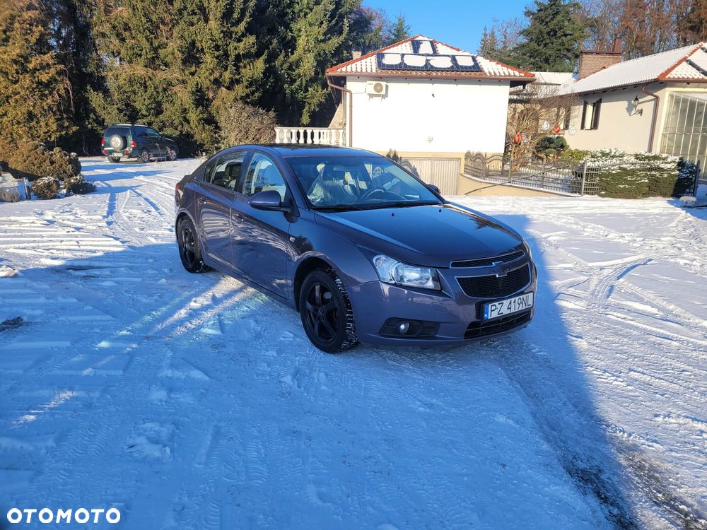 Chevrolet Cruze 1.6 LS - 1