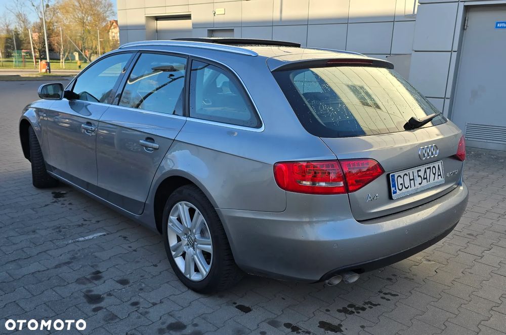 Audi A4 Avant 2.0 TDI DPF Ambiente - 4