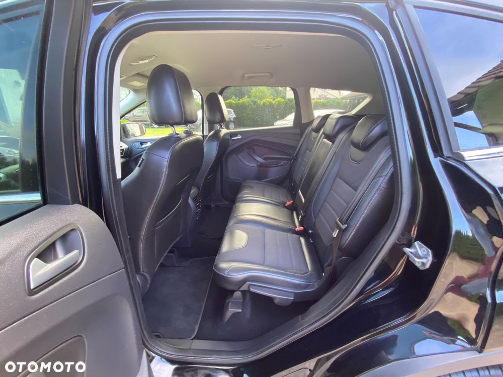 Ford Kuga 2.0 TDCi 4x4 Titanium - 29