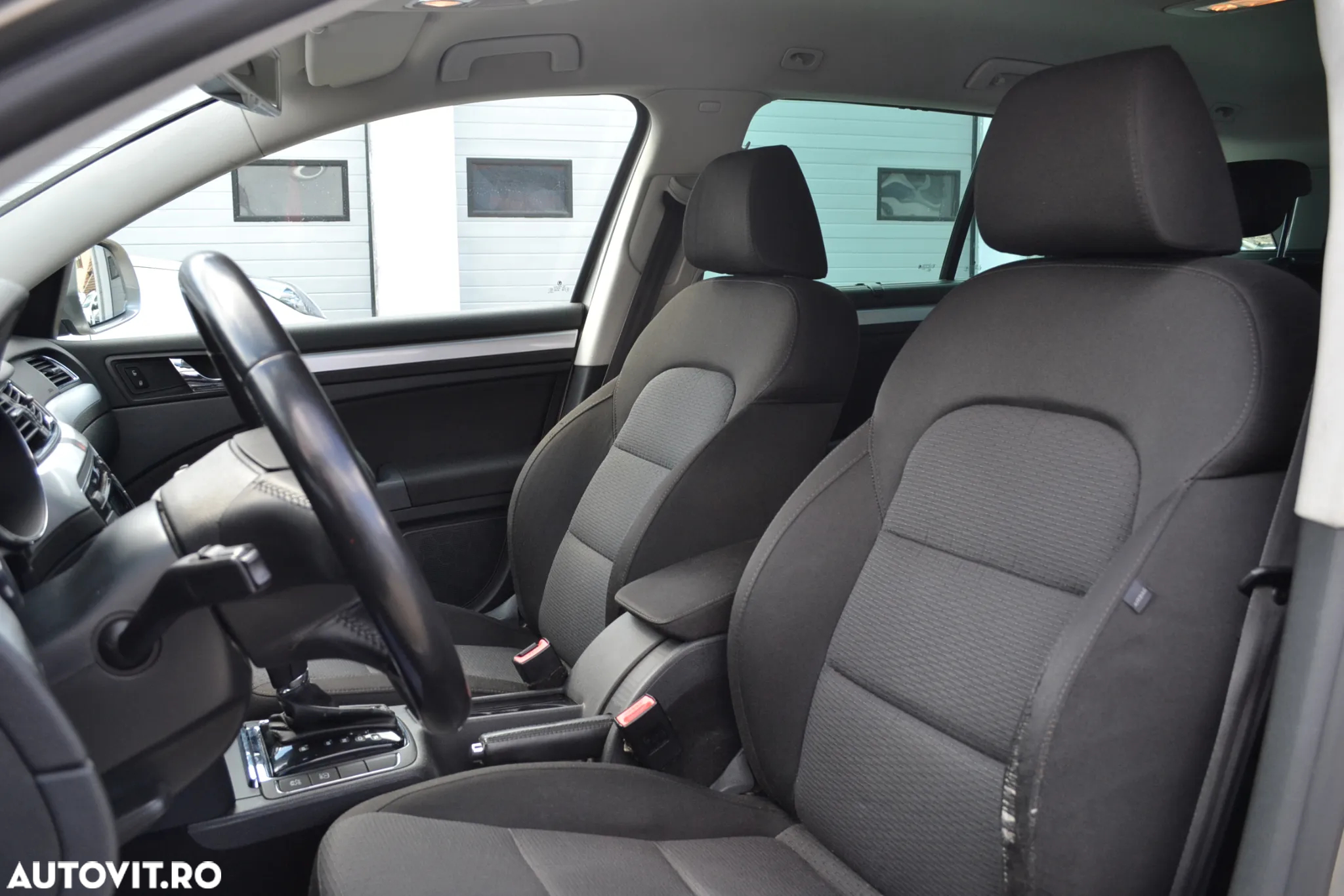 Skoda Superb 1.8 TSI Ambition DSG - 22