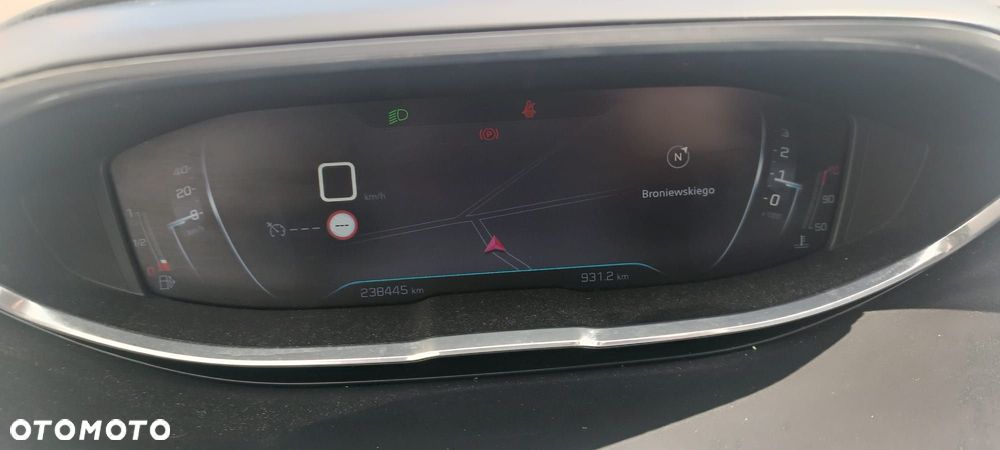 Peugeot 3008 2.0 BlueHDi Active S&S - 7