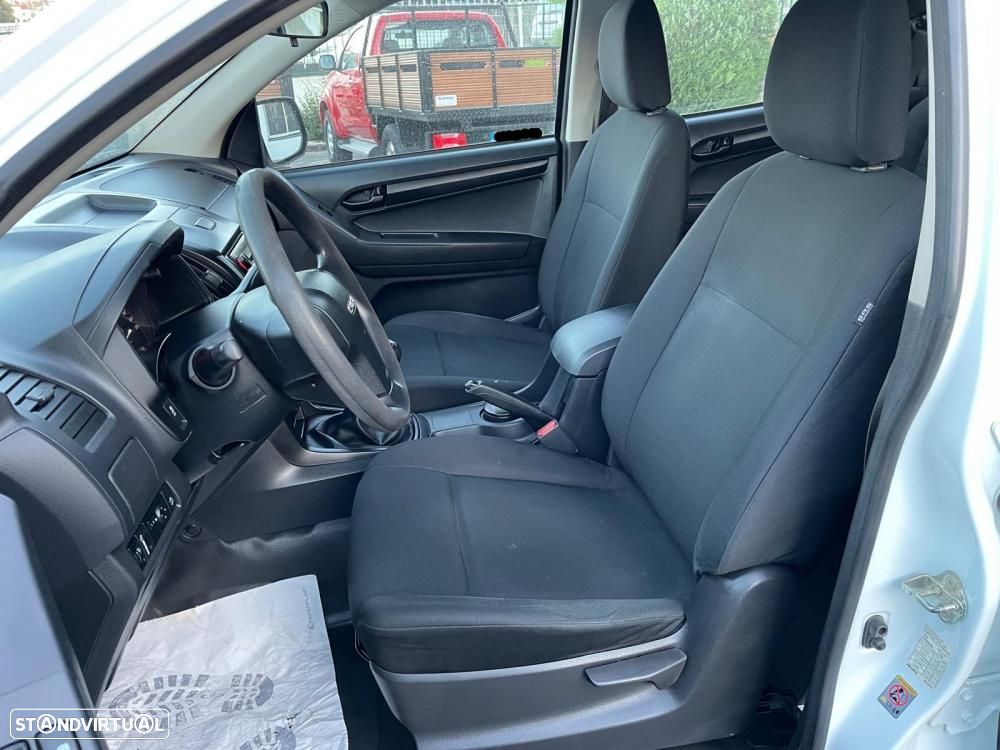 Isuzu D-Max D-MAX II 1.9DDI (163CV) - 9
