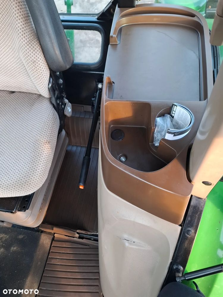 John Deere 5820 - 15