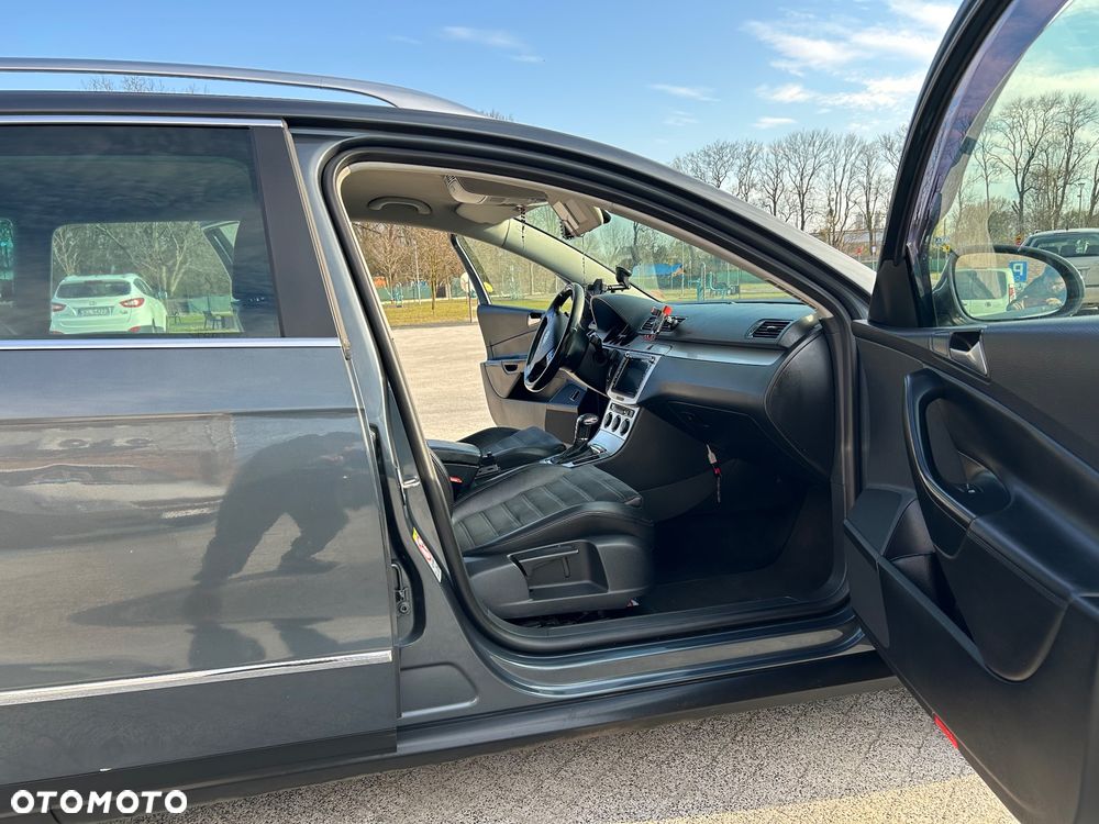 Volkswagen Passat 2.0 TDI DSG Highline - 14