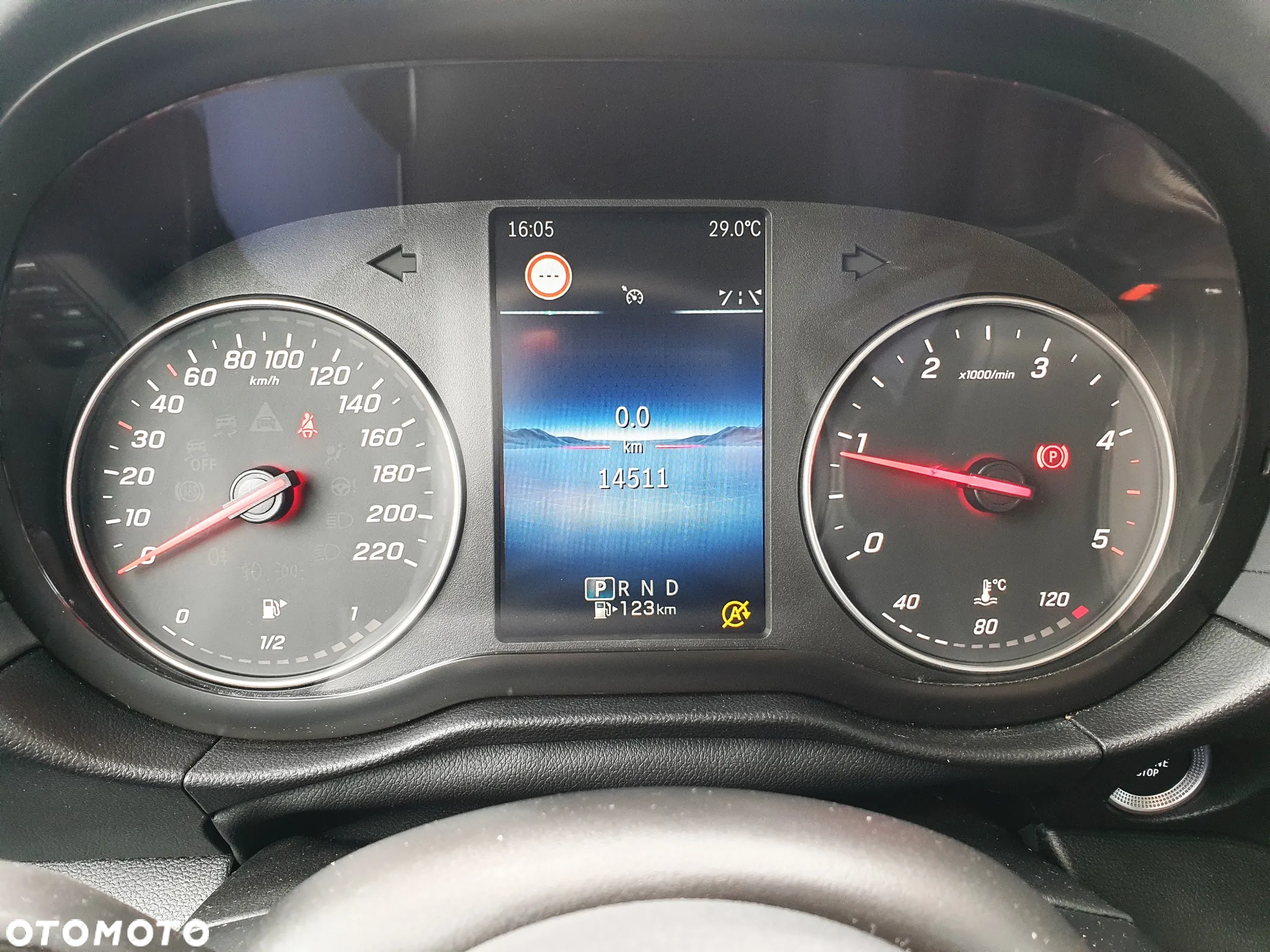 Mercedes-Benz Klasa T 180 d Progressive - 20