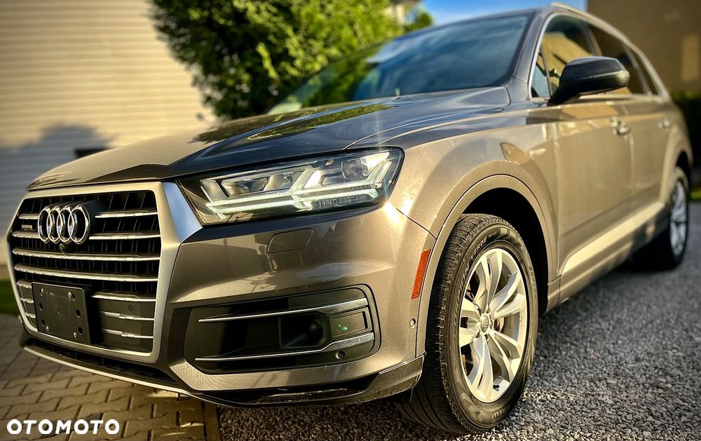 Audi Q7 - 6