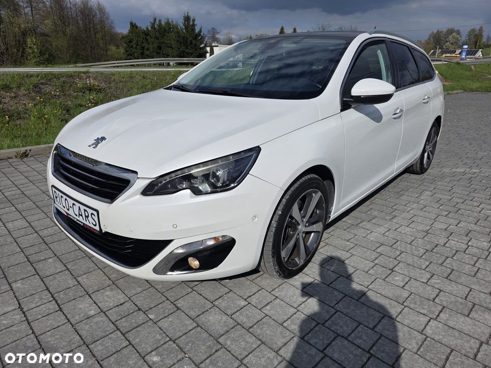 Peugeot 308 - 1