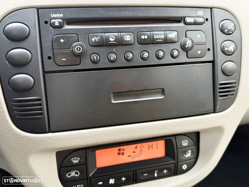 Citroën C3 1.4 Exclusive - 10