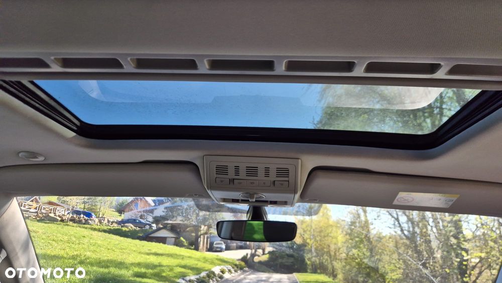 Volkswagen Multivan 2.0 BiTDI L2 Comfortline 4Motion DSG - 17