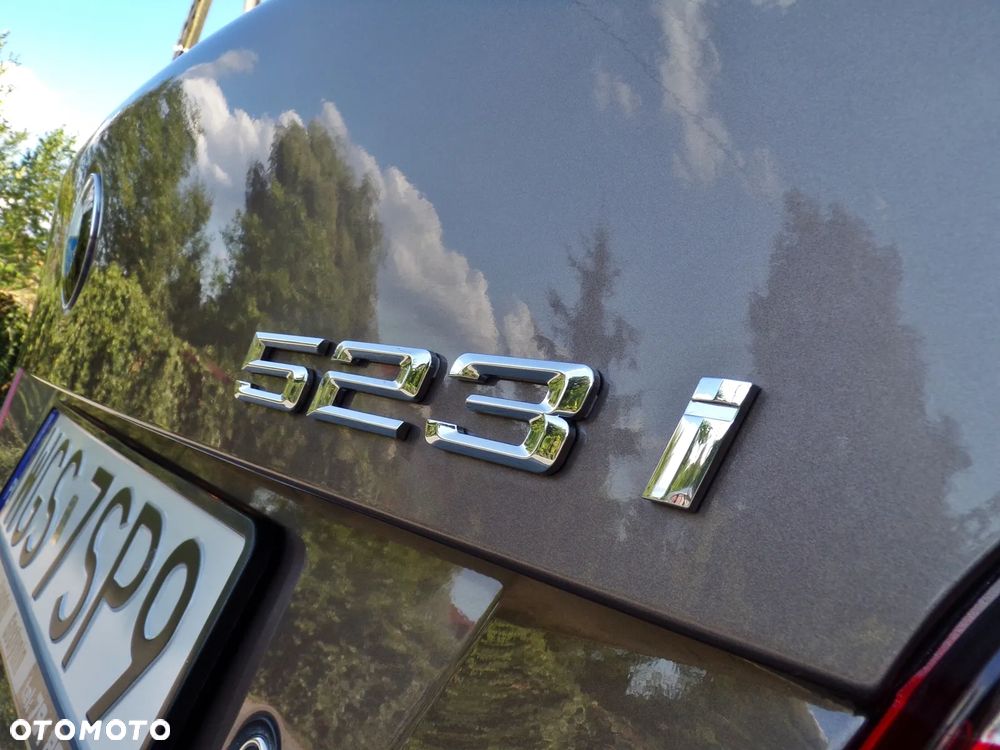 BMW Seria 5 - 33