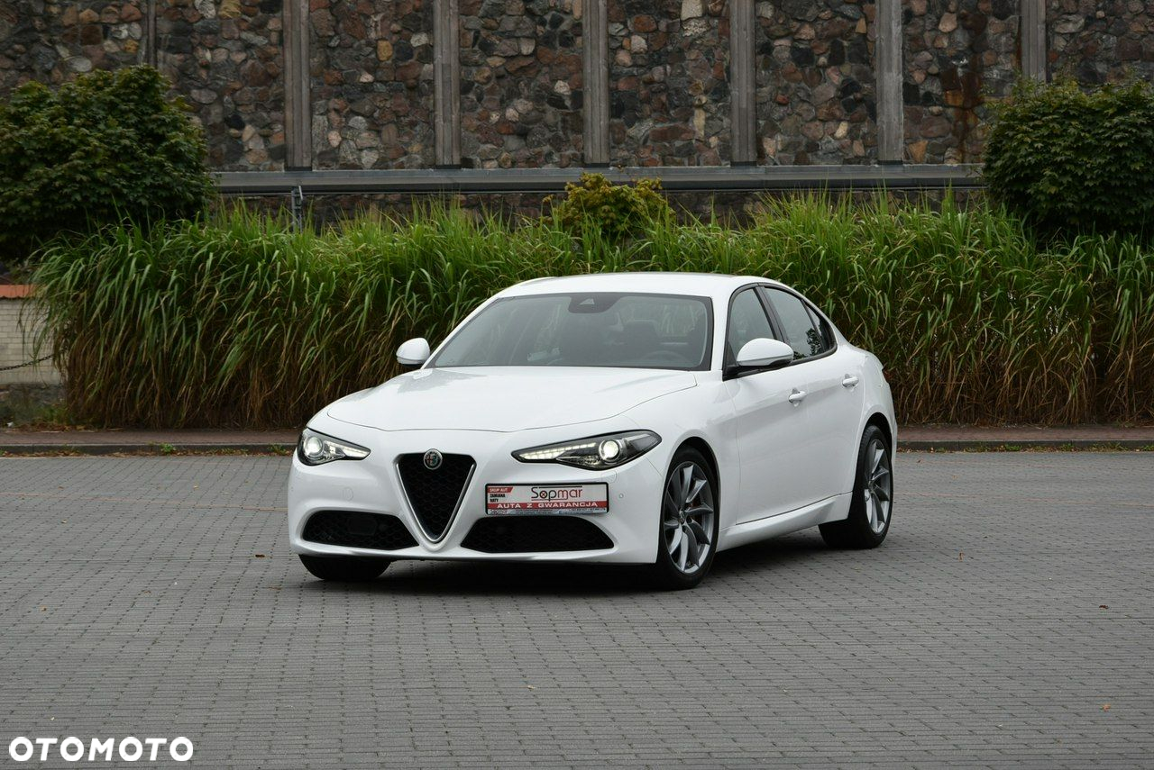 Alfa Romeo Giulia 2.2 Diesel - 19