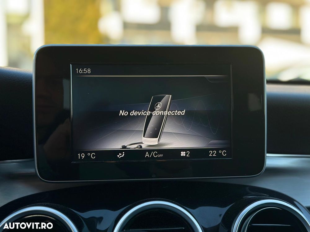 Mercedes-Benz C 220 CDI DPF Automatik BlueEFFICIENCY Avantgarde - 29