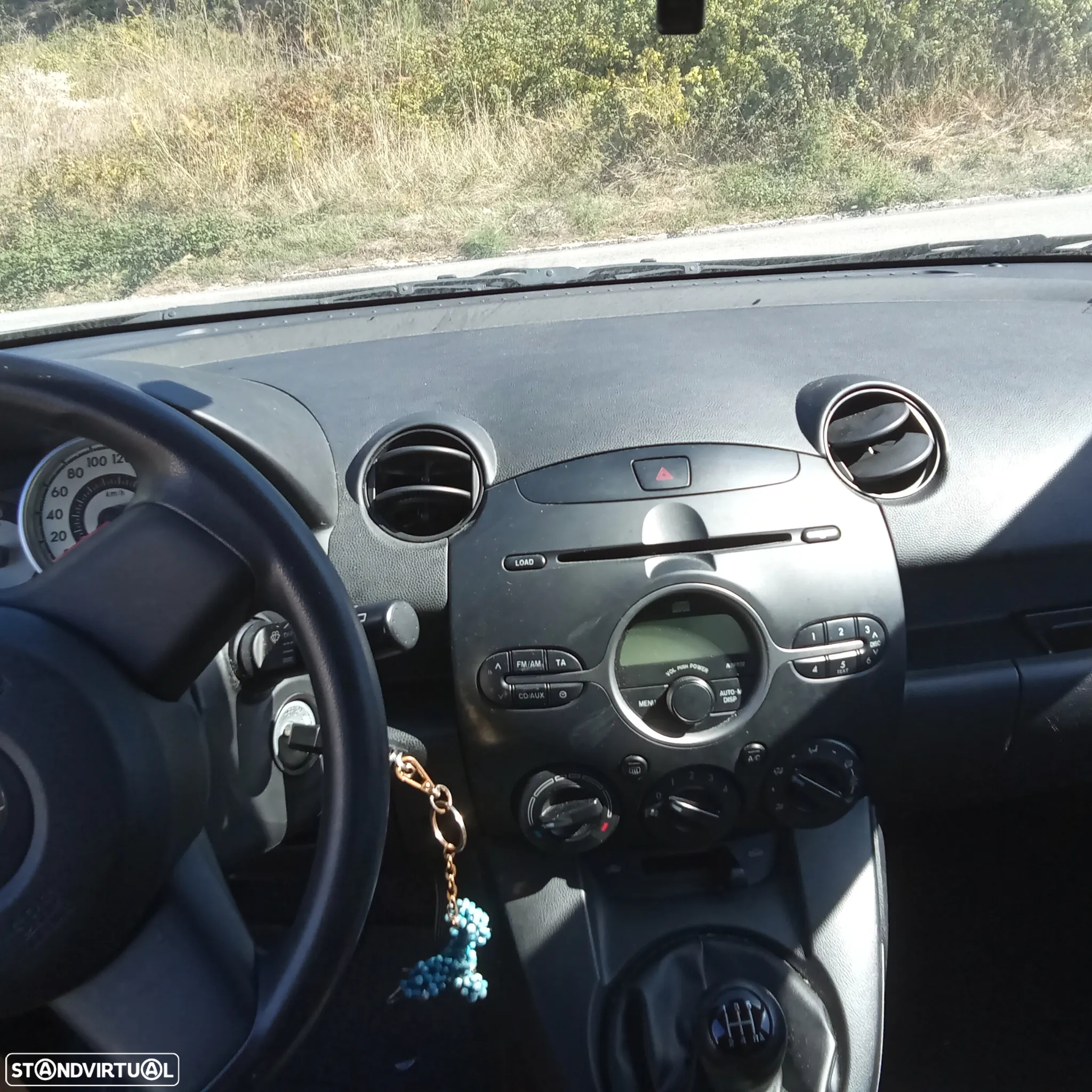 Mazda 2 1.3 MZR Comfort - 6