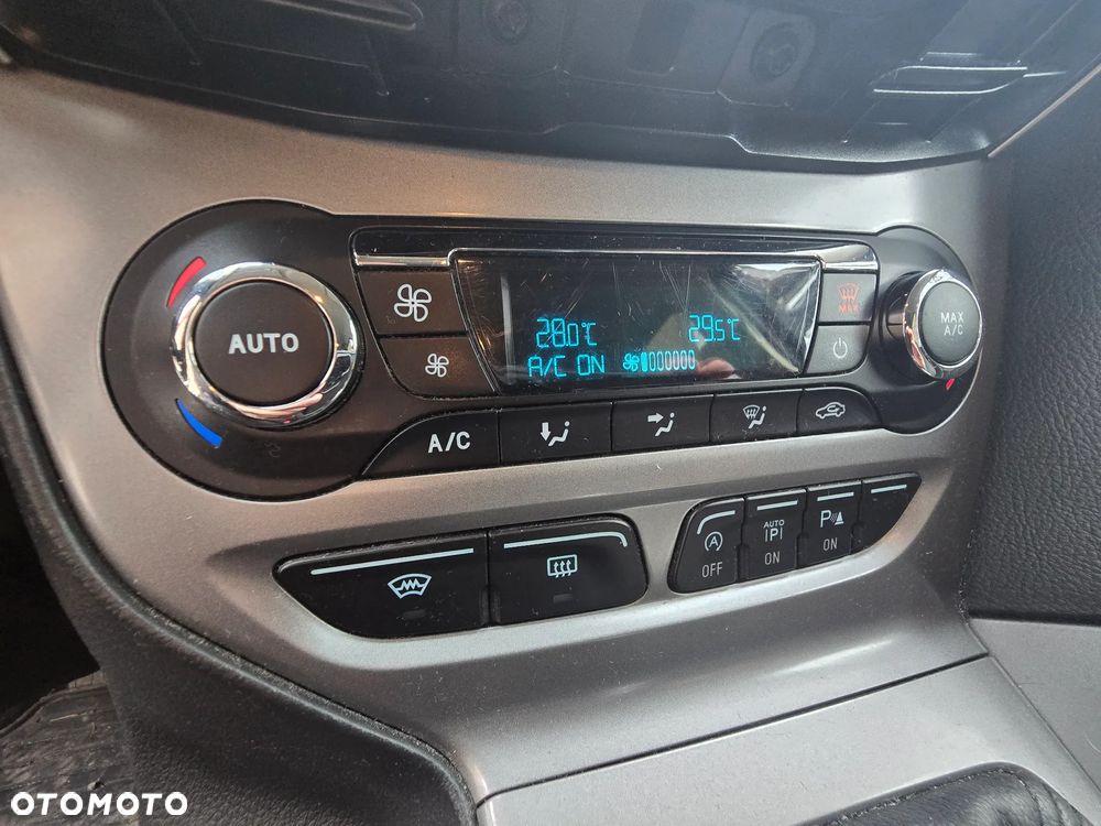 Ford Focus 1.0 EcoBoost Titanium - 14