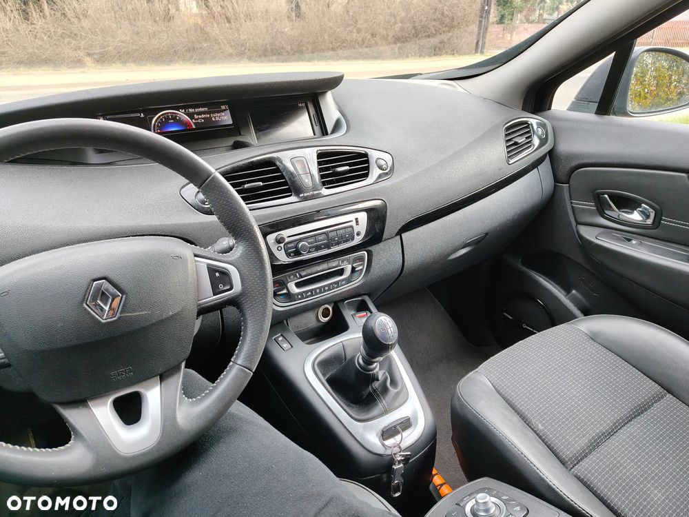 Renault Scenic 1.6 dCi Energy Bose Edition - 24
