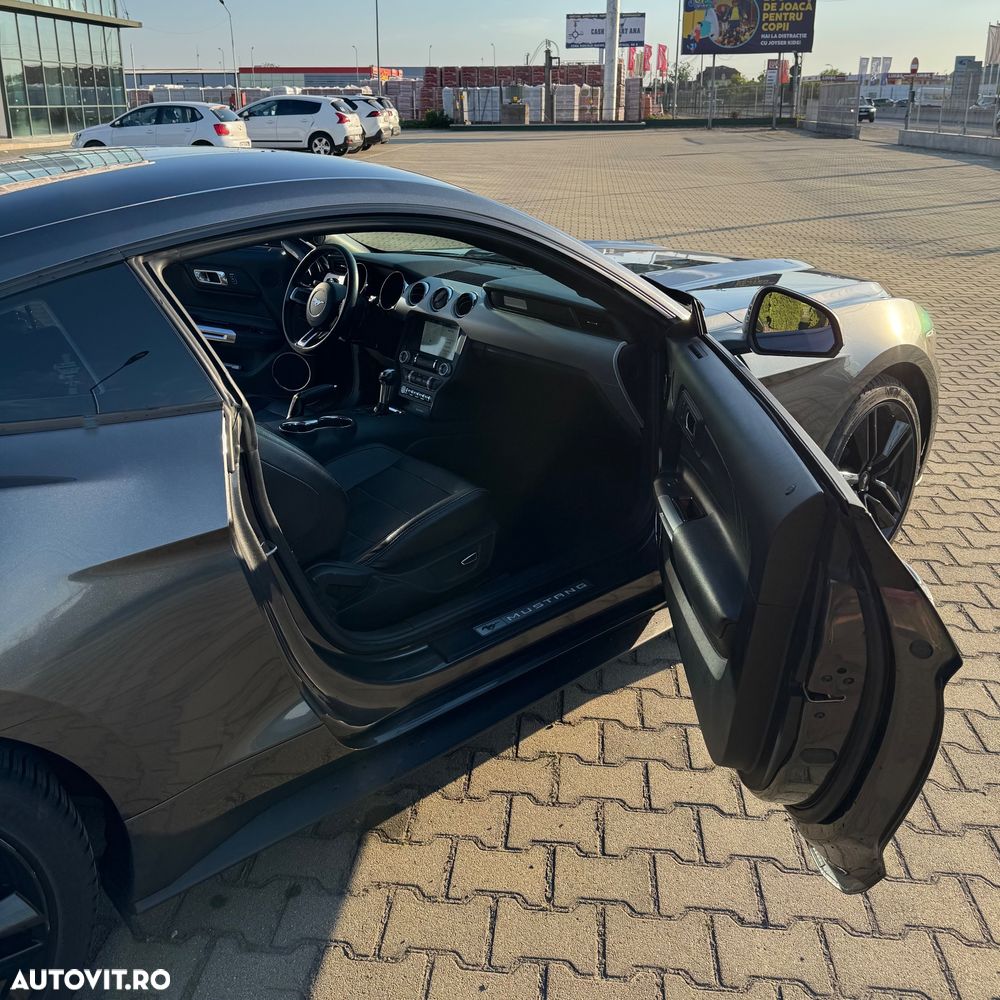 Ford Mustang 2.3 EcoBoost Aut. - 6