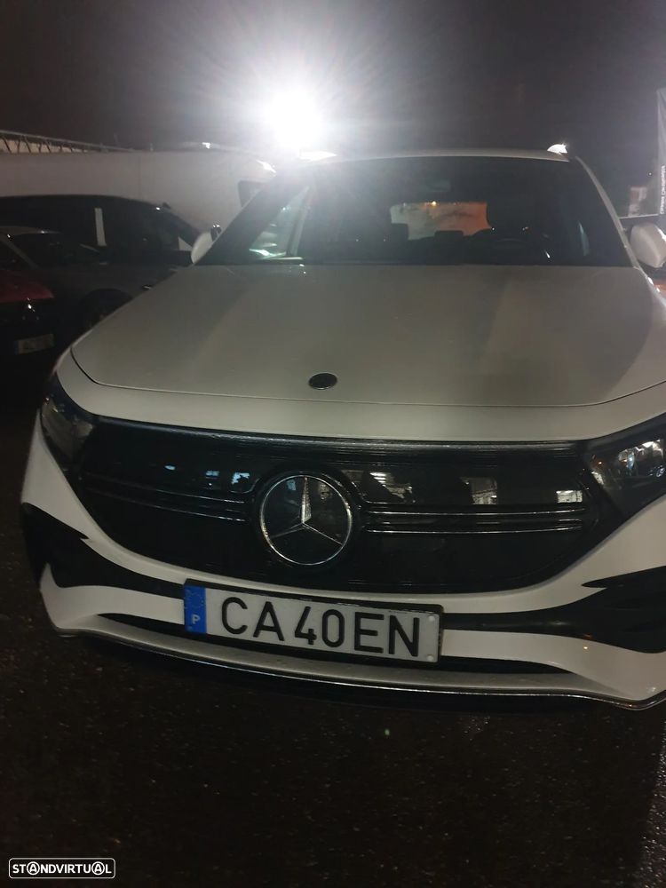 Mercedes-Benz EQA 250 AMG Line - 4