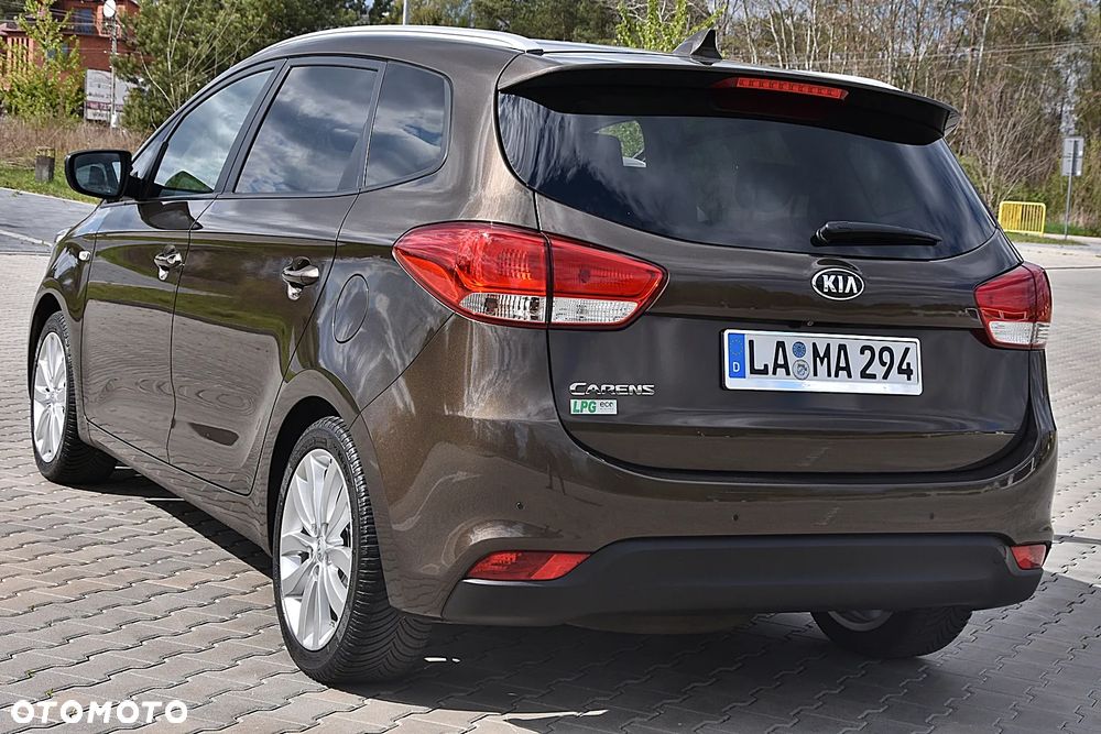 Kia Carens 1.6 GDI Business Line EU6 - 7
