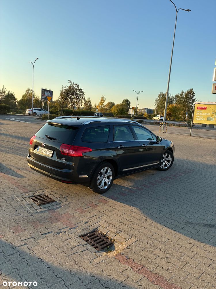Citroen C5 2010 photo 5
