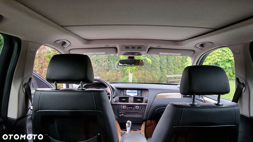 BMW X3 28i xDrive - 10