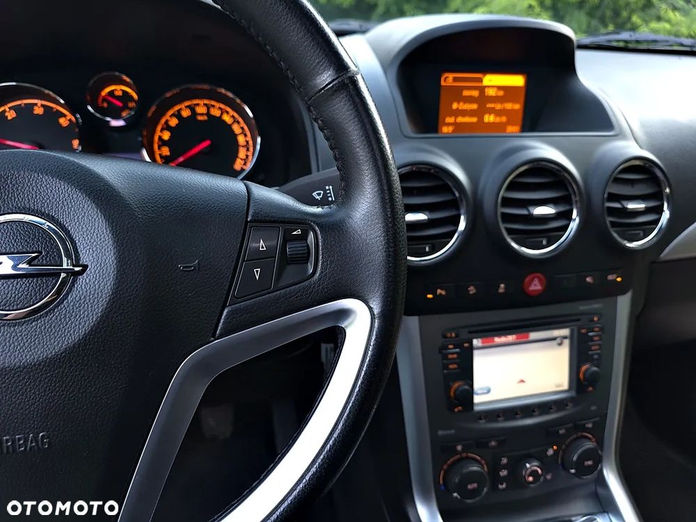 Opel Antara - 30