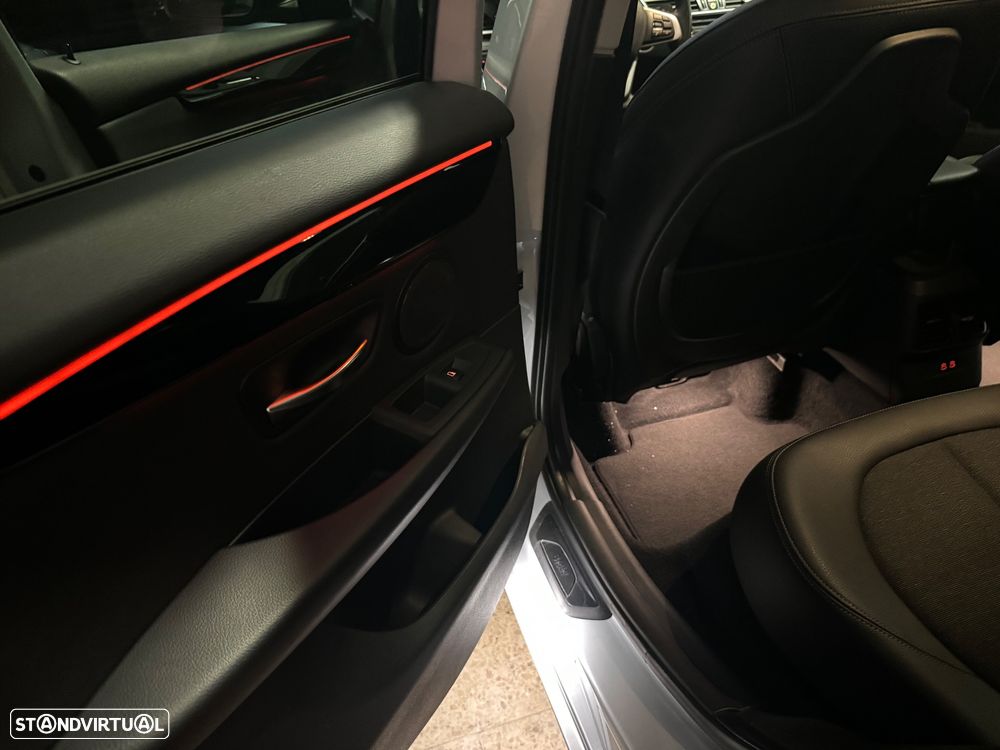 BMW 216 Active Tourer d Line Sport - 31