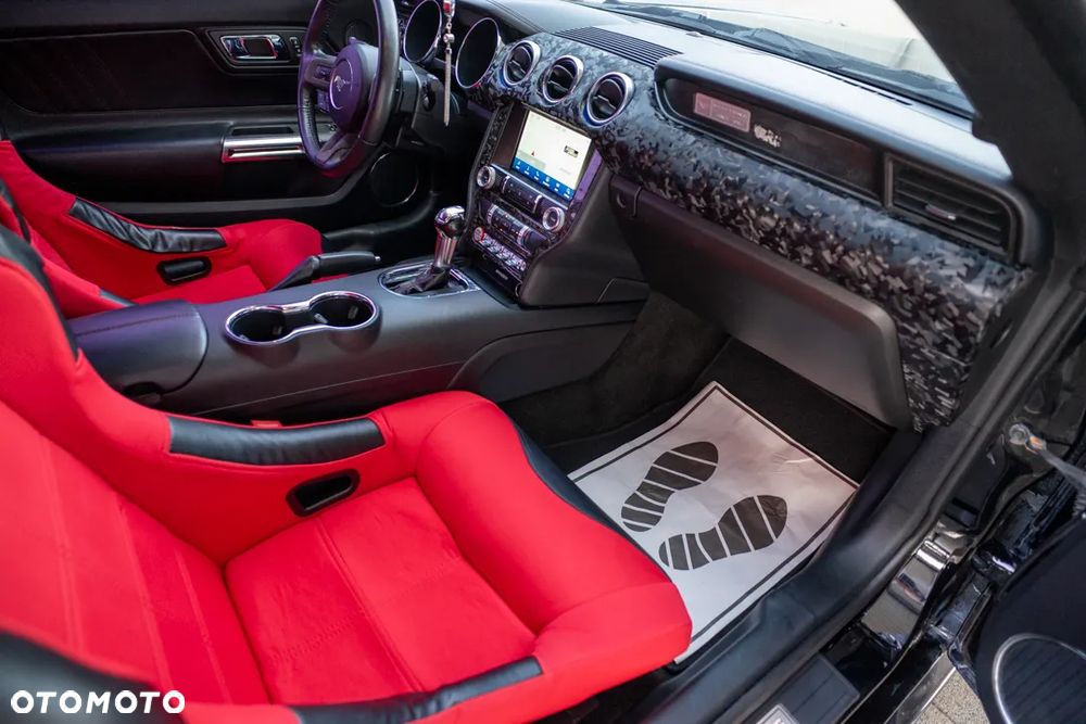 Ford Mustang - 29
