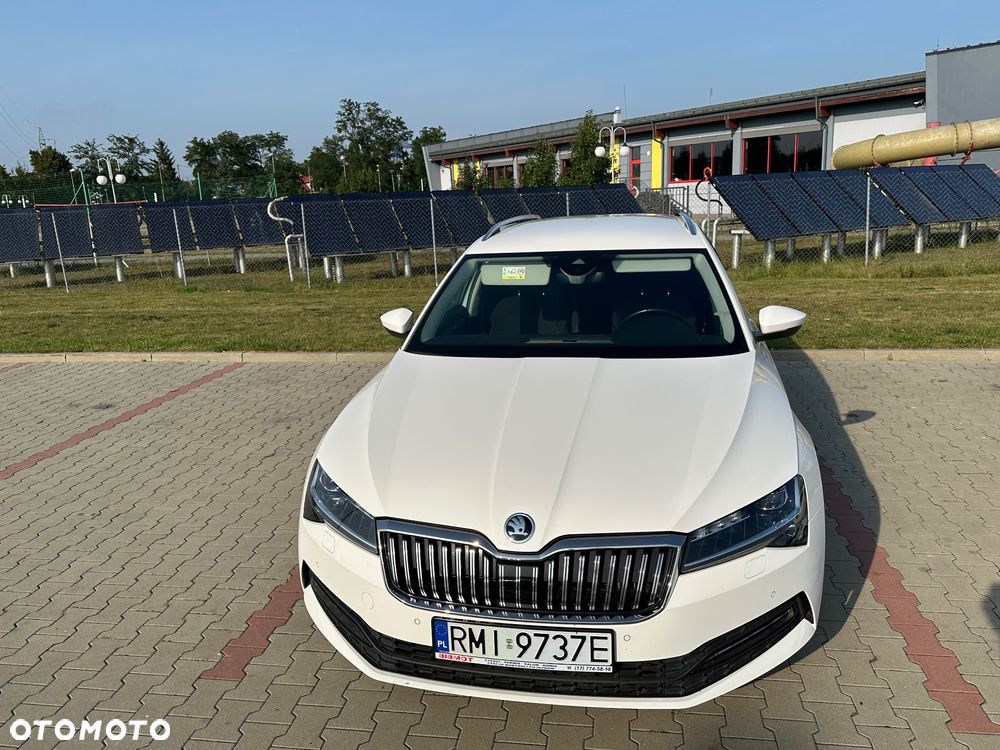 Skoda Superb 2.0 TDI SCR Ambition DSG - 3