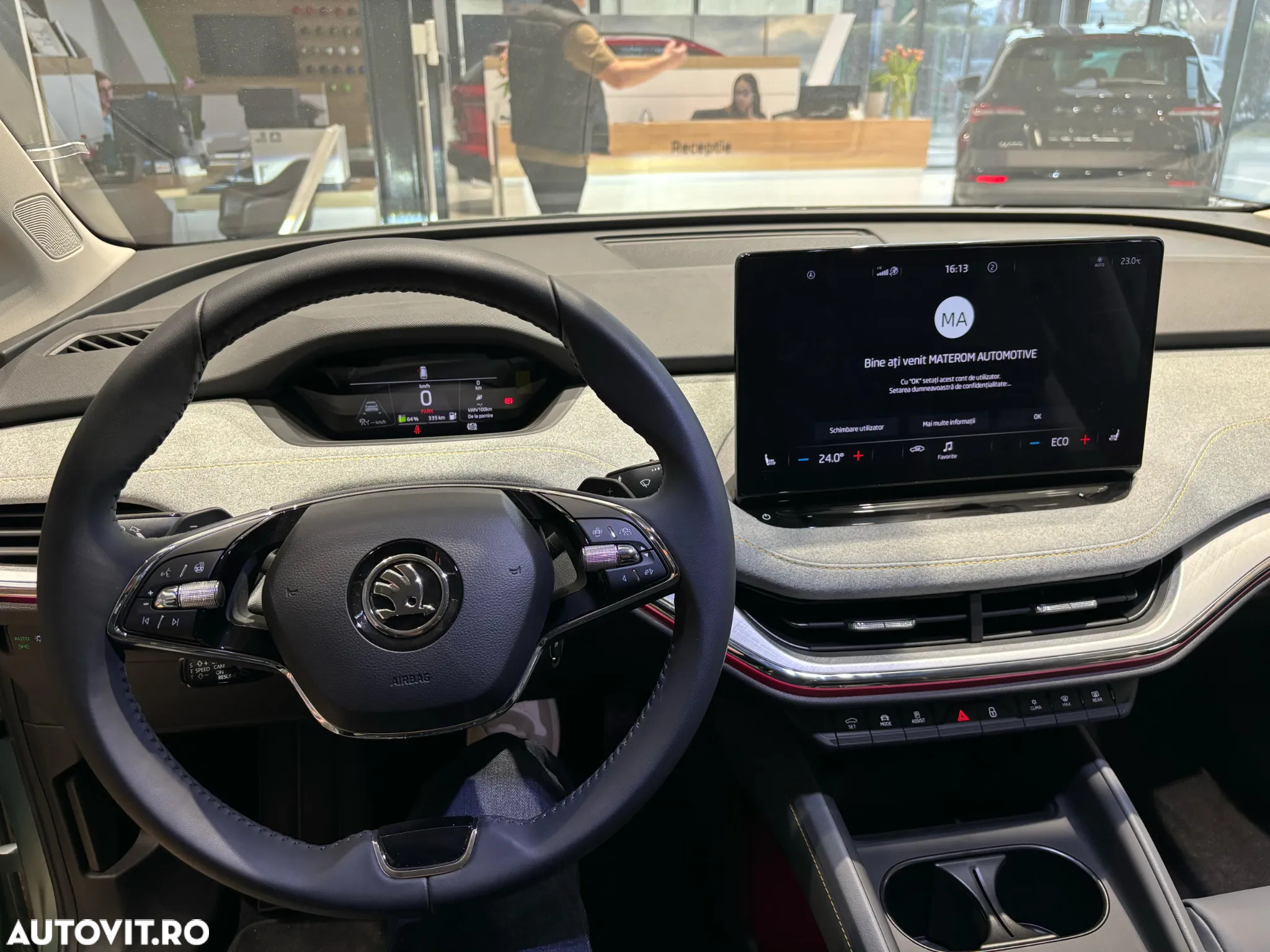 Skoda Enyaq iV Electric 80 - 10