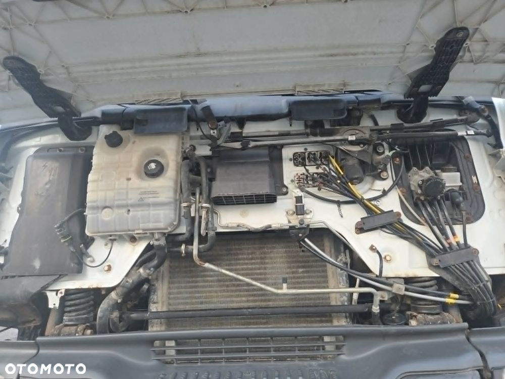 Renault Kerax - 27