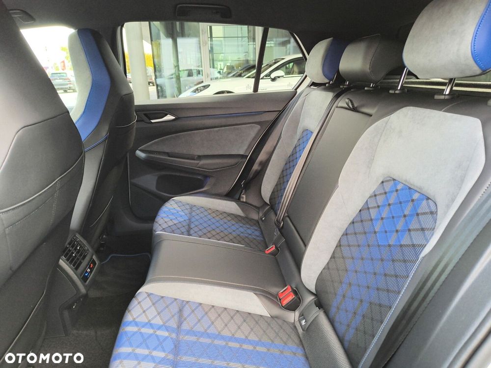 Volkswagen Golf 2.0 TSI 4Motion R DSG - 31