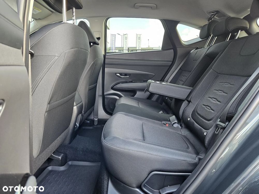 Hyundai Tucson 1.6 T-GDi HEV Smart 4WD - 12