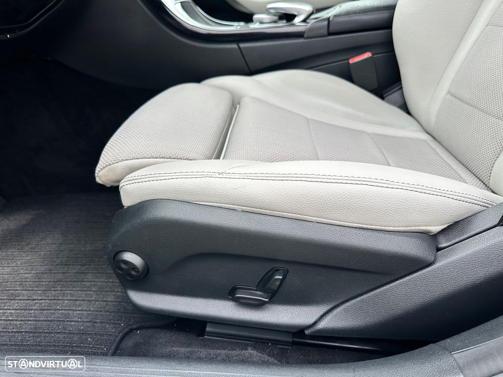 Mercedes-Benz C 250 BlueTEC Avantgarde Aut. - 26