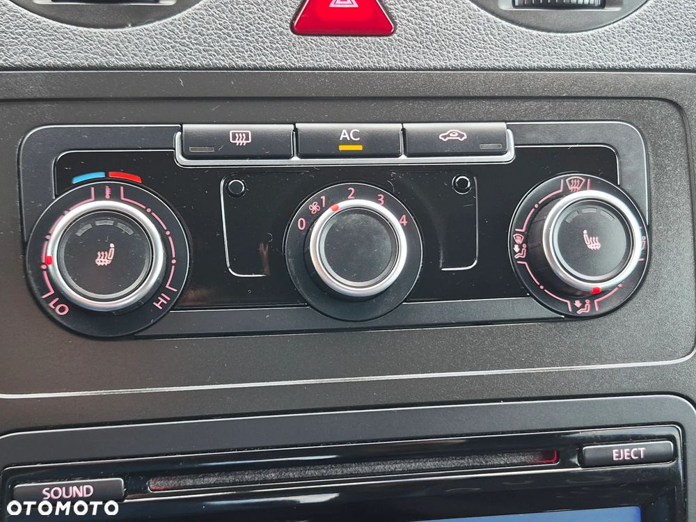 Volkswagen Caddy - 10