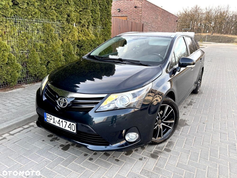 Toyota Avensis 2.0 D-4D Comfort - 2