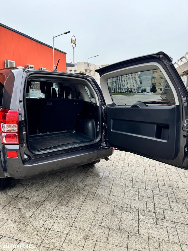 Suzuki Grand Vitara 1.9 DDiS X30 - 3