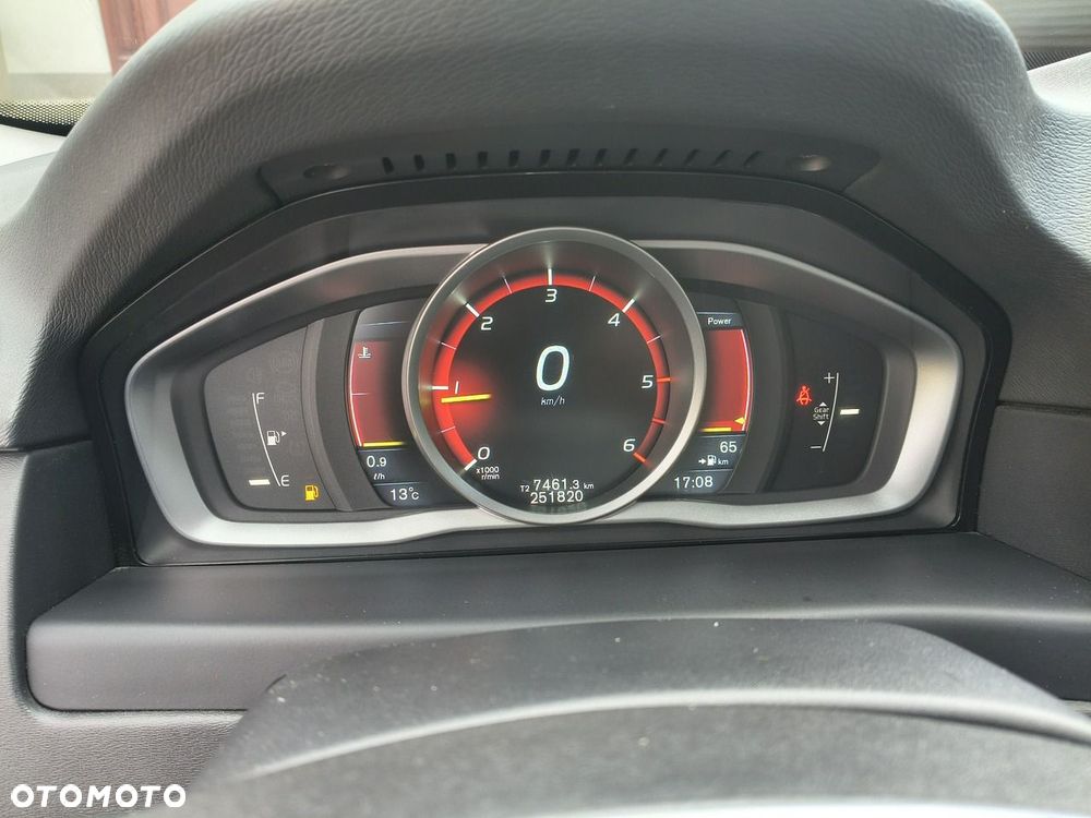Volvo V70 - 8