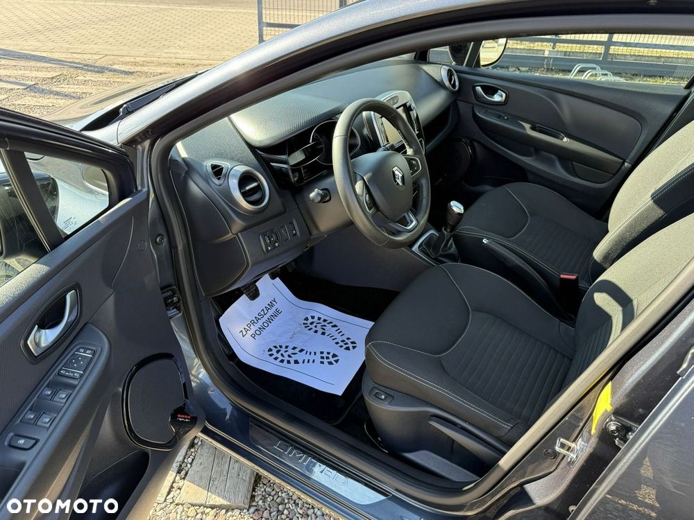Renault Clio - 6