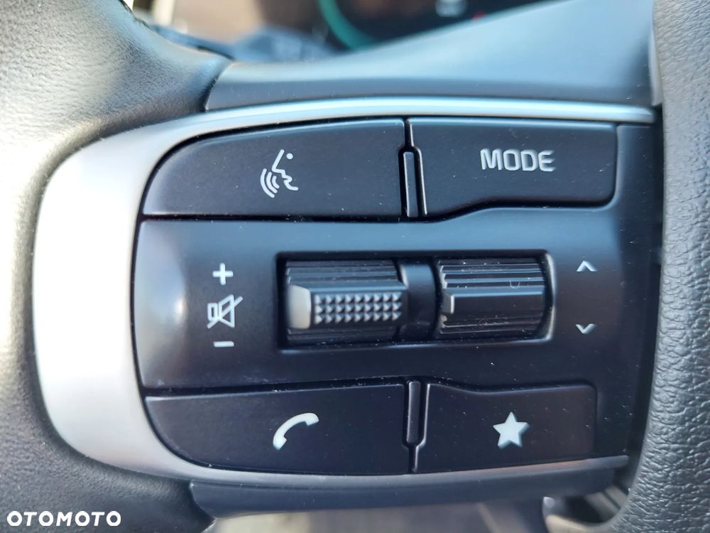 Kia Sportage - 16