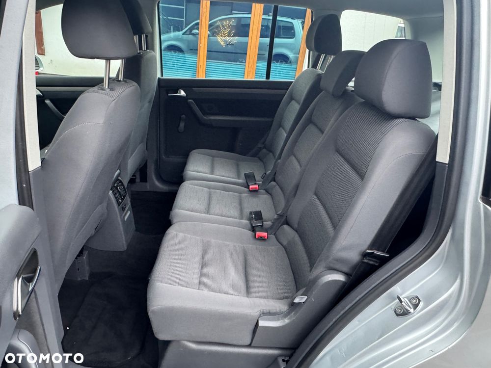 Volkswagen Touran 1.6 Freestyle - 7